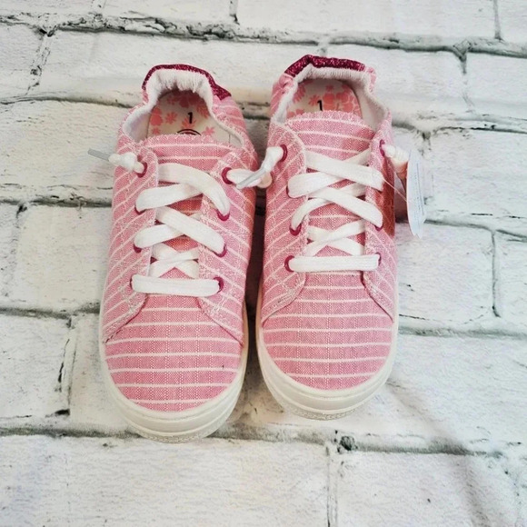 Girl pink stripe with sparkle shoes - Picture 3 of 8